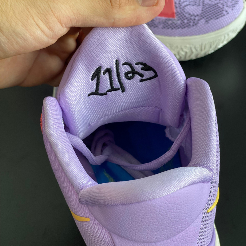 Nike Kyrie 7 - Daughter