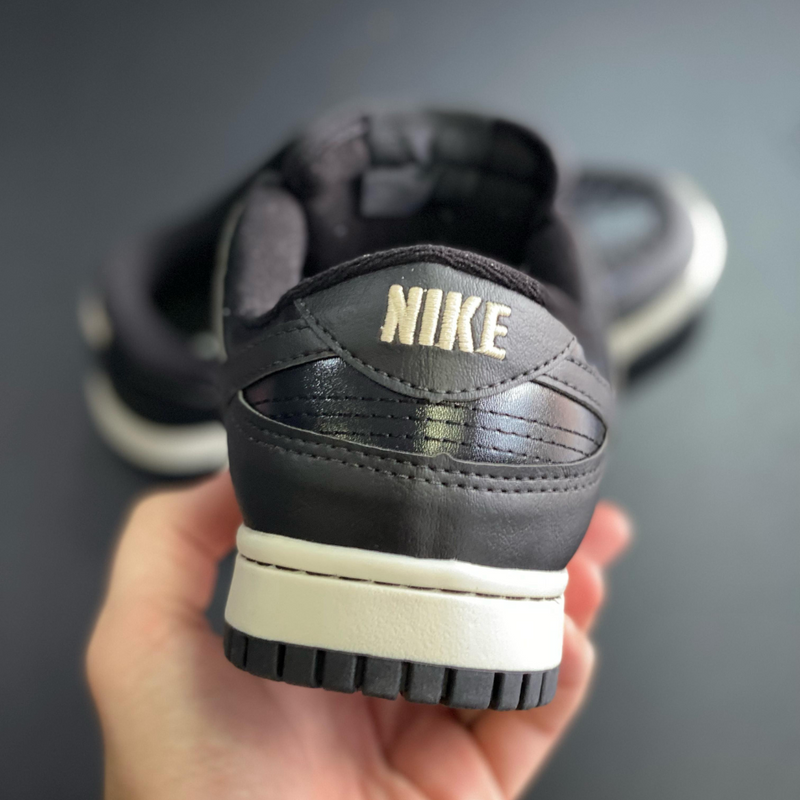 Dunk Black - Luxury Edition