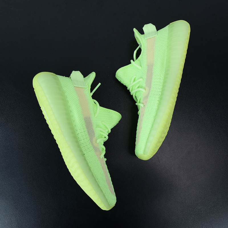 YEZZY BOOST 350 - GLOW IN DARK