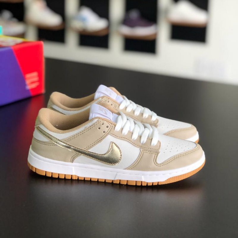 NIKE DUNK LOW - GOLD SWOOSH