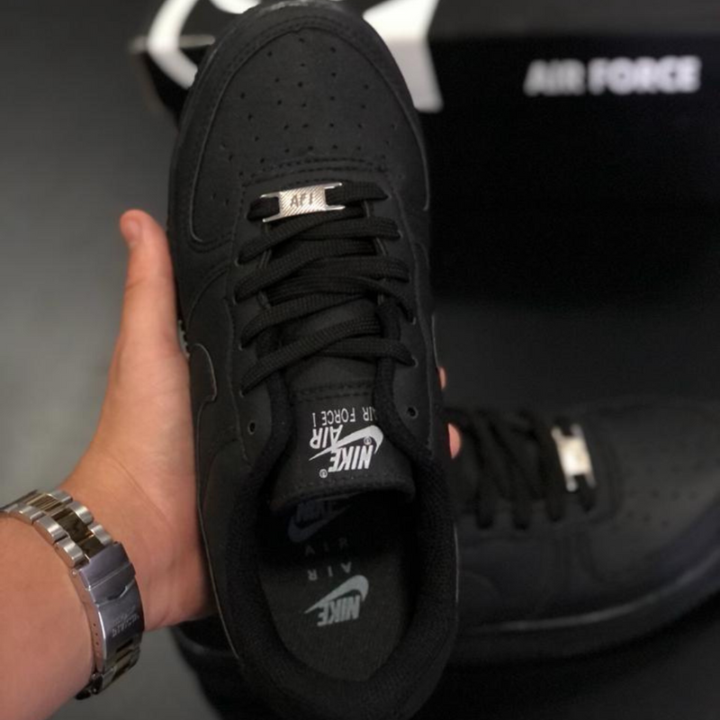 NIKE AIR FORCE - PRETO