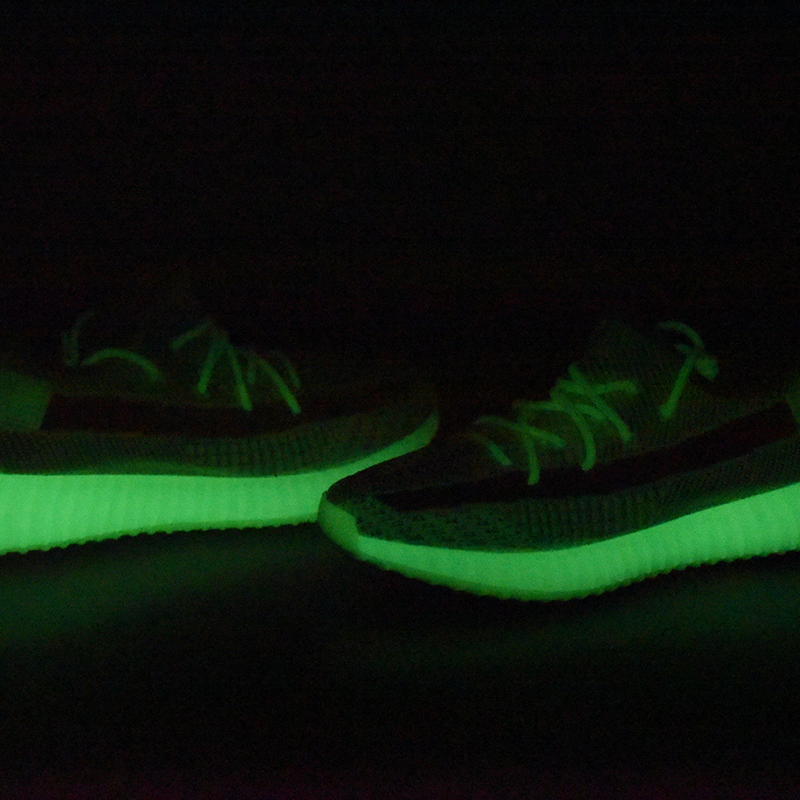 YEZZY BOOST 350 - GLOW IN DARK