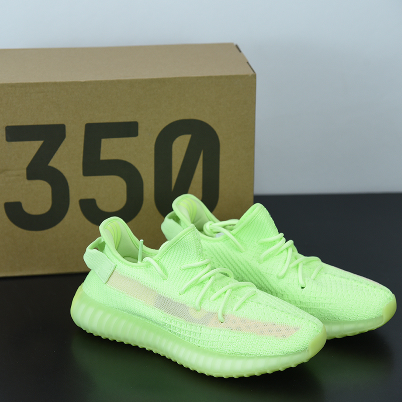 YEZZY BOOST 350 - GLOW IN DARK