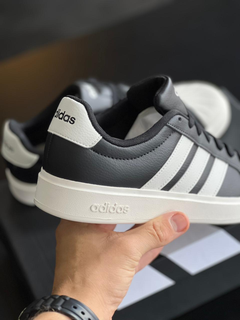 Adidas streettalk - branco/Preto