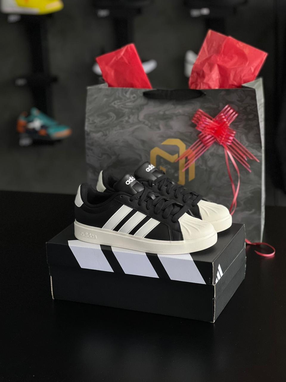 Adidas streettalk - branco/Preto