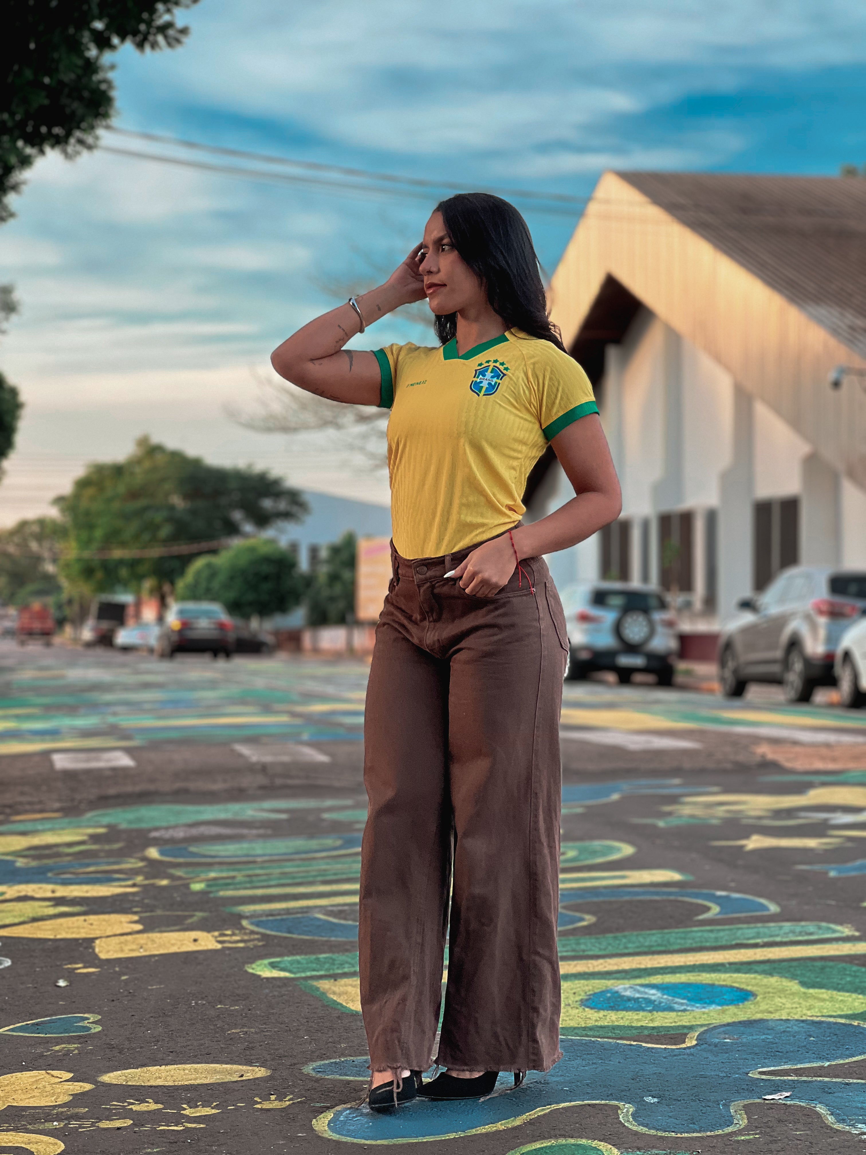Camiseta MNRZ BRASIL - Feminina