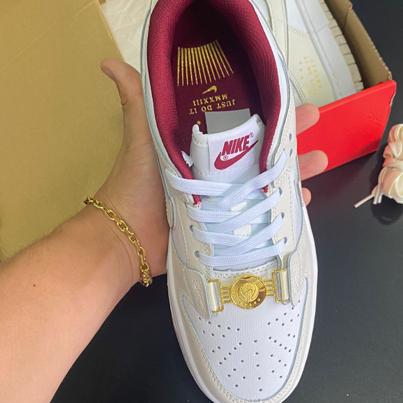 Nike Dunk low - SISTERHOOD WHITE