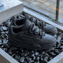 Adi2000 All Black "Edição Exclusiva"