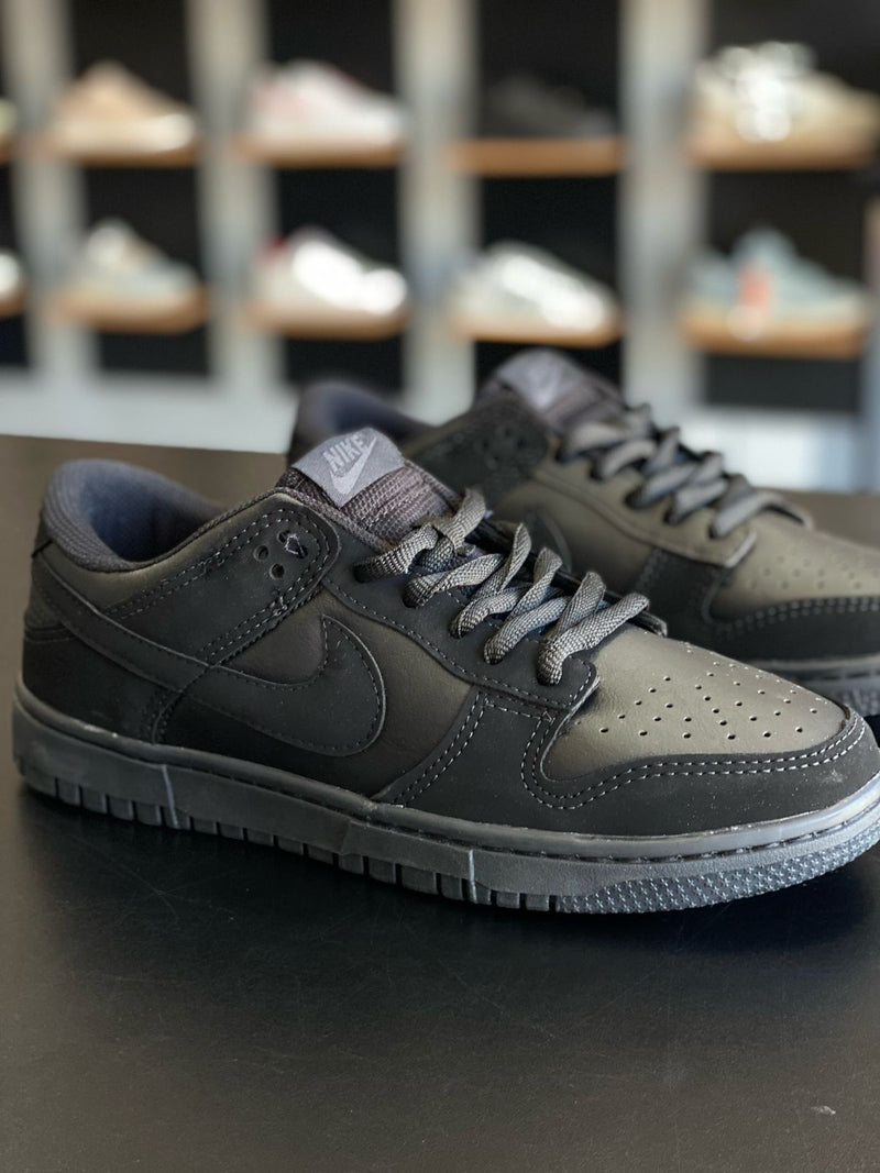 (Pré Venda) Dunk Low - All Black ´´Edição exclusiva´´