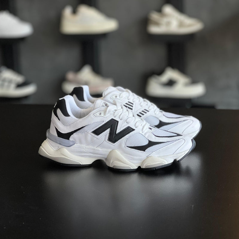 New Balance 9060 branco/preto