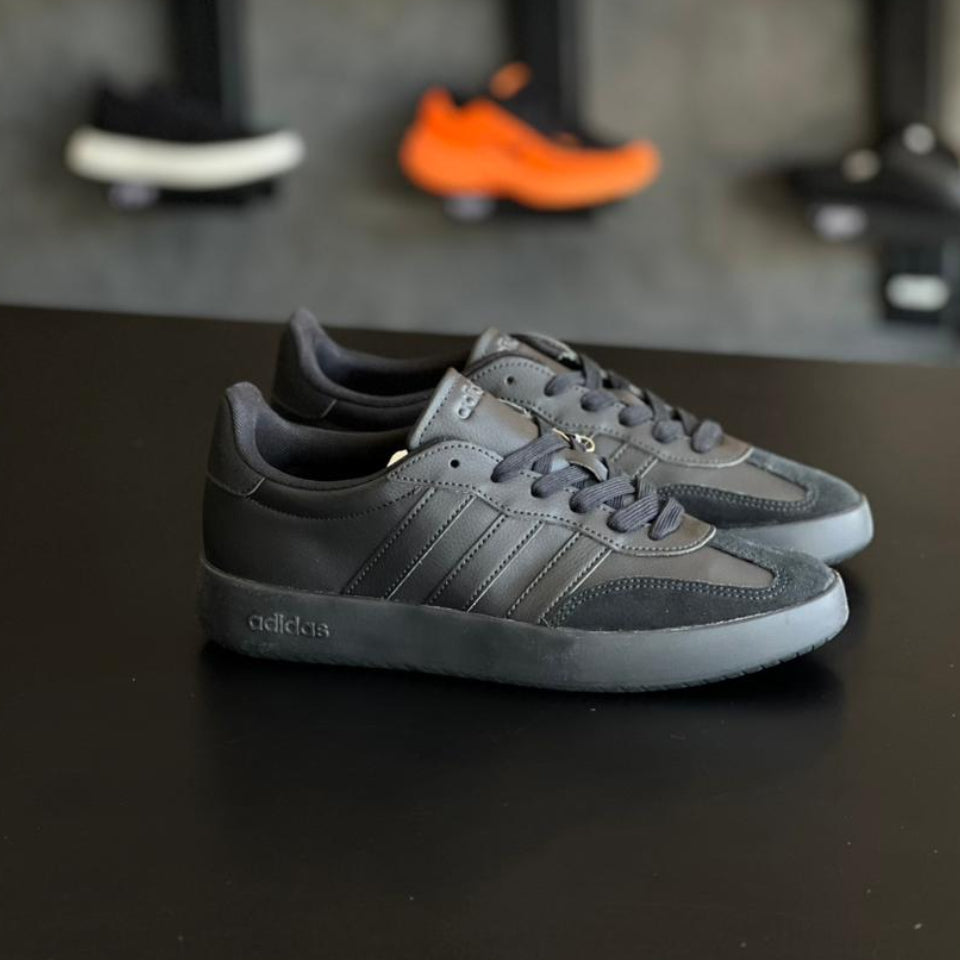 Adidas Barreda - Preto/Preto