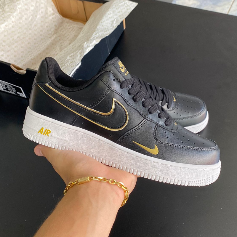 Air Force 1´07 - Black/Gold