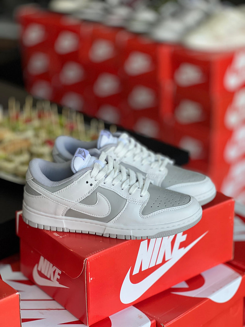 Dunk Low Cinza/branco Reverse