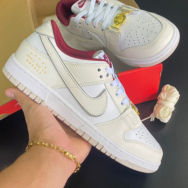 Nike Dunk low - SISTERHOOD WHITE