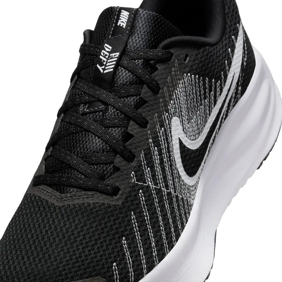 NIKE RUN DEFY - Preto/Branco