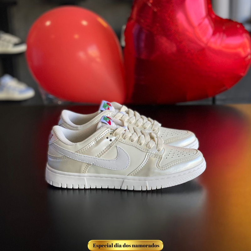 Dunk Low - Edição Dia dos Namorados