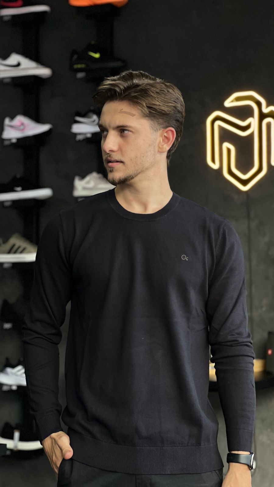 Sueter Preto Ogochi