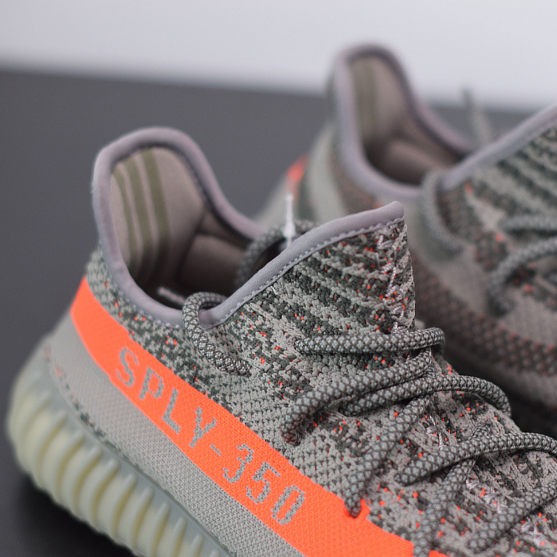 YEZZY 350 V2 - BELUGA