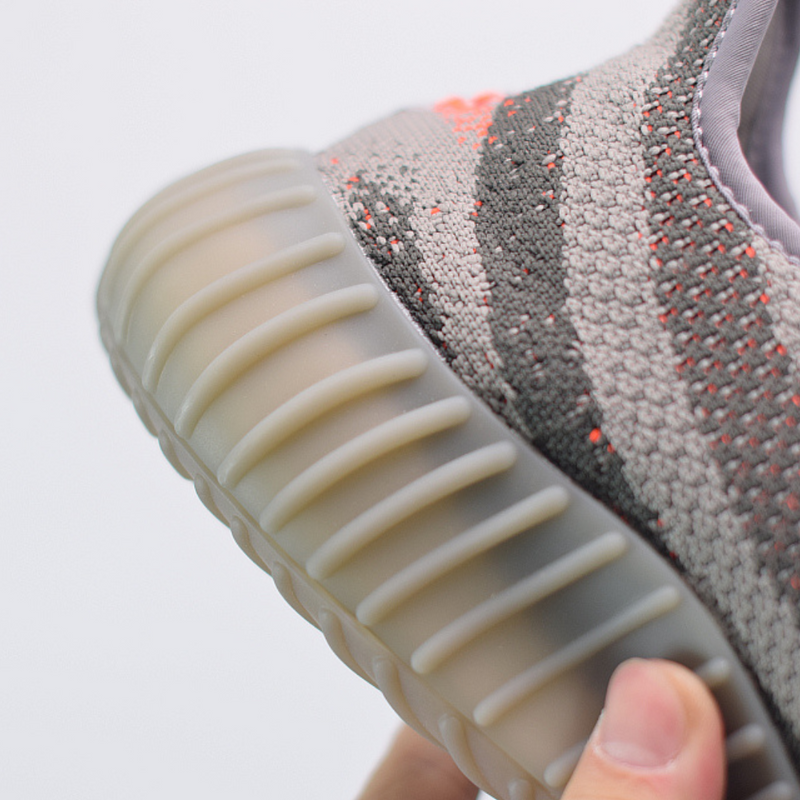 YEZZY 350 V2 - BELUGA